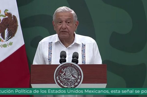 AMLO acusa al INE de actuar de manera antidemocrática
