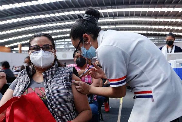 CDMX adelanta plan de vacunación para rezagados la próxima semana