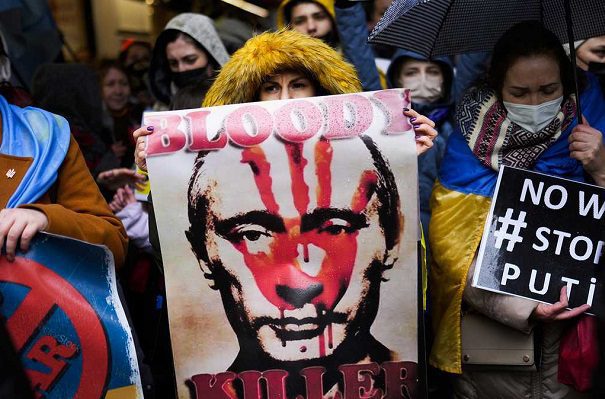 Reporta más de 5 mil detenidos en Rusia por protestas contra la invasión
