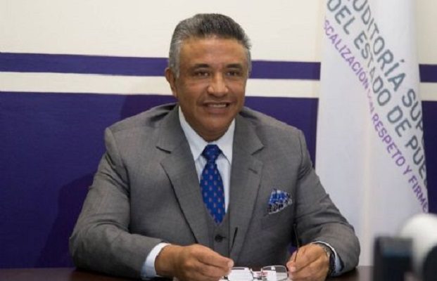 Fiscalía de Puebla anuncia detención del auditor del estado