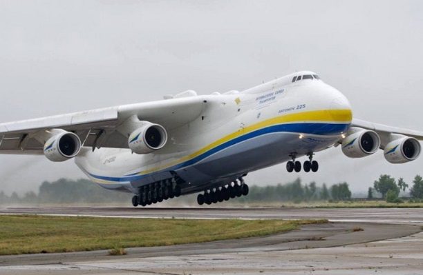 Fuerzas rusas destruyeron 'el avión más grande del mundo'