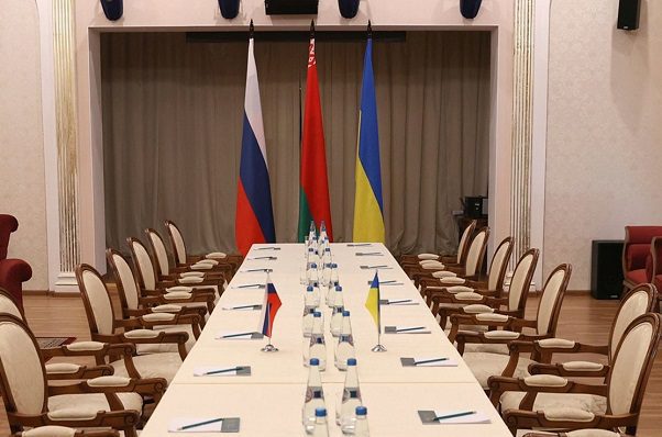 Concluye diálogo ruso-ucraniano y se pacta nueva reunión este martes