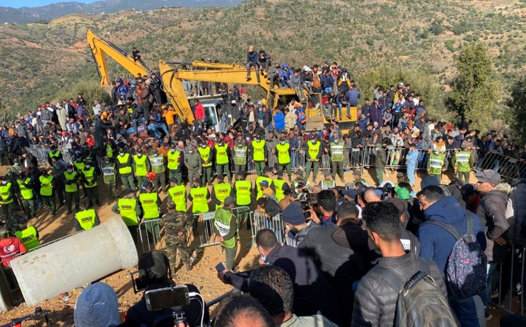 Tras cinco días rescatan cuerpo de niño sin vida en pozo de Marruecos