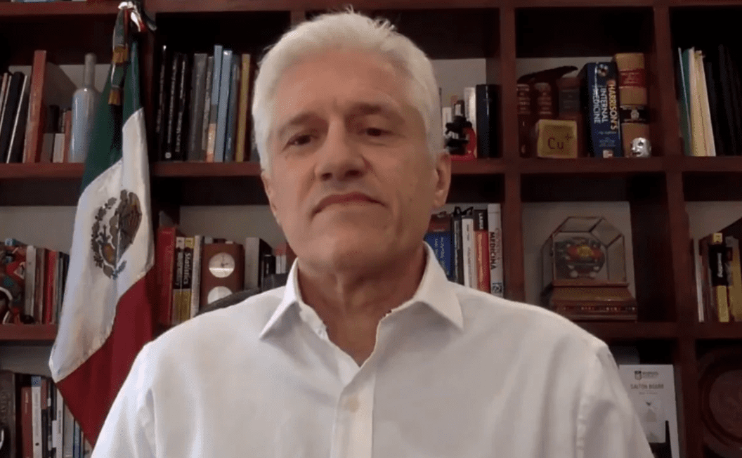 Quienes siguieron recetando Ivermectina incurrieron en una práctica deficiente: Alejandro Macías