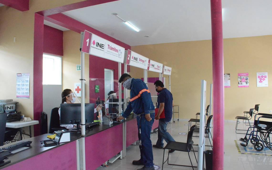 Prevé INE sacar revocación con solo 57 mil casillas