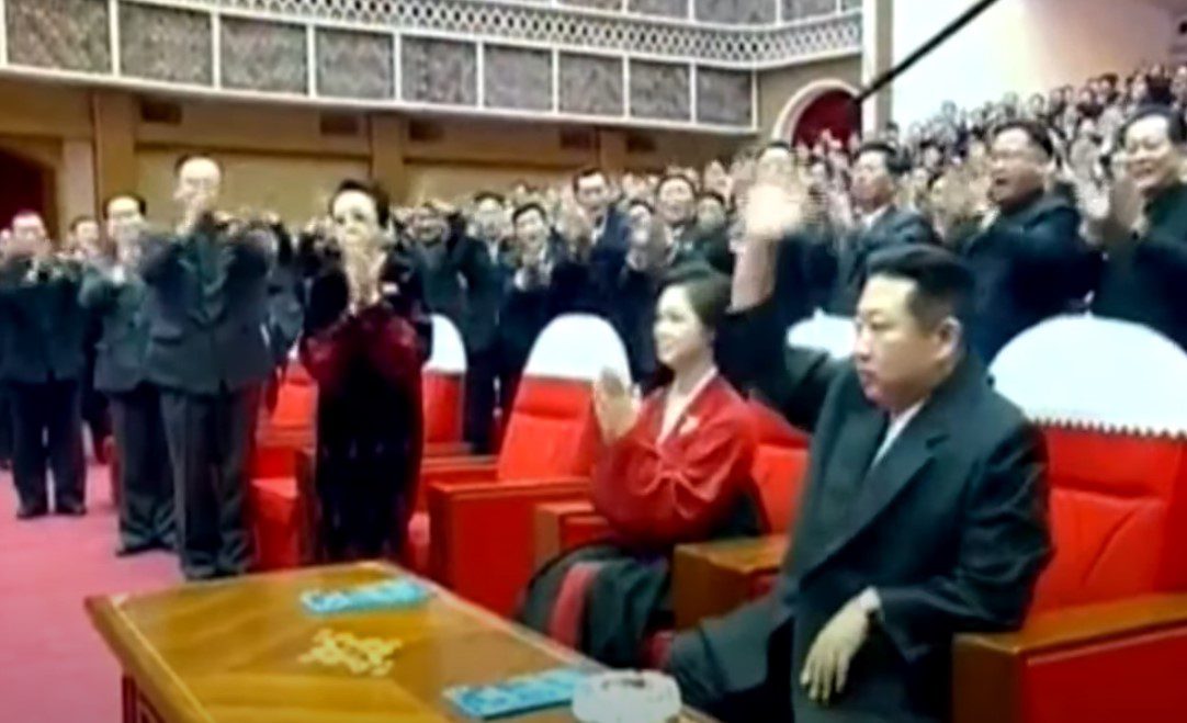 Primera dama de Corea del Norte reaparece tras cuatro meses