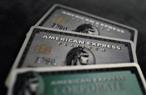 Tras Visa y Mastercard, American Express suspende sus operaciones en Rusia