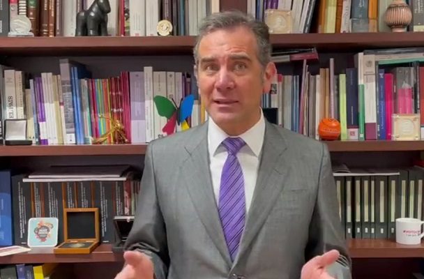 Lorenzo Córdova acusa violación sistemática a reglas de Revocación de mandato