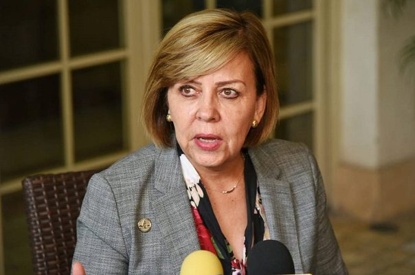 Renuncia Ruth Medina Alemán a la titularidad de la Fiscalía de Durango