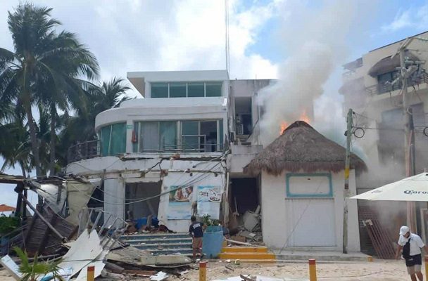 Reportan muerto y heridos tras explosión en restaurante de Playa del Carmen #VIDEO