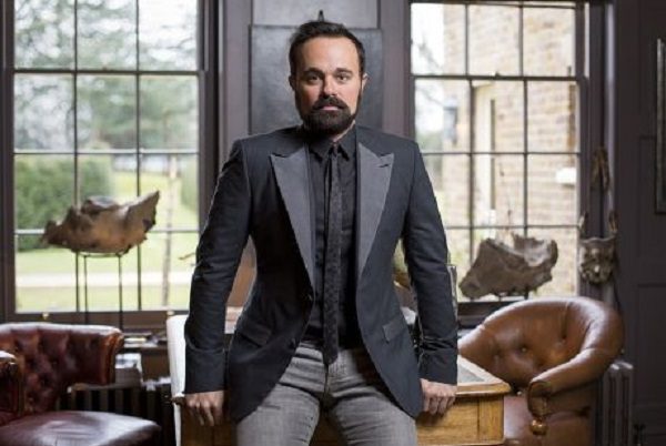 Magnate ruso de medios suplica a Putin que detenga invasión a Ucrania