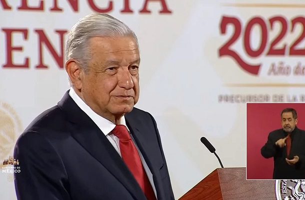 AMLO critica a “conservadores” por desinformar sobre masacre en Michoacán