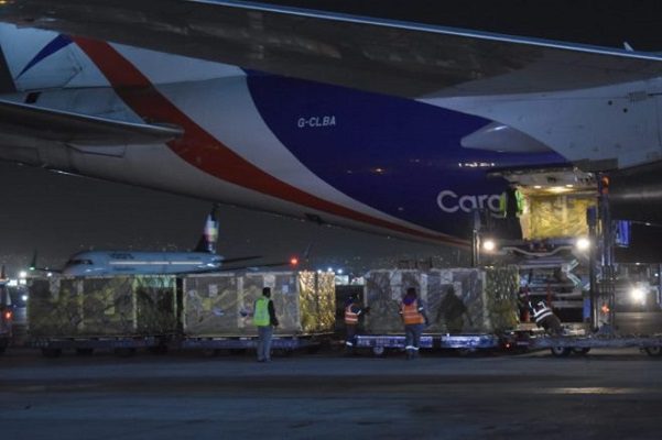 Llegó a México el embarque más grande de vacunas desde el inicio de la pandemia