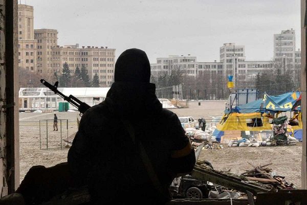 Rusia afirma haber tomado el control de Jersón; Ucrania reporta 2 mil civiles muertos