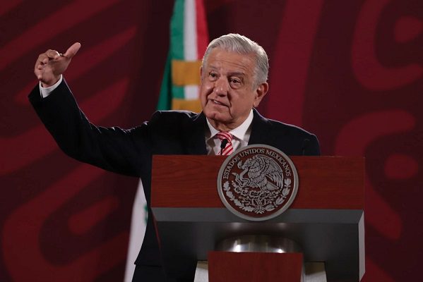 "Todos los que pidan refugio a México serán recibidos", asegura AMLO
