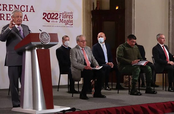 Gobierno anuncia plan para fortalecer sistema de salud