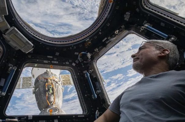 Astronauta de EE.UU. volverá a la Tierra en una cápsula rusa