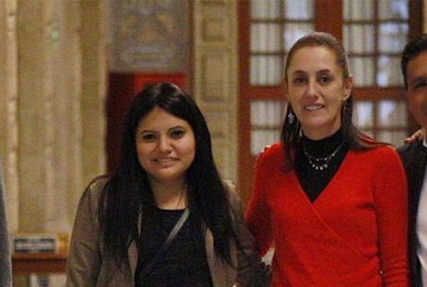 Diputada abandona la bancada del PAN y se reúne con Sheinbaum