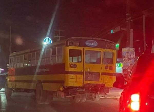 Código Rojo en Reynosa tras balaceras y bloqueos por la noche #VIDEO