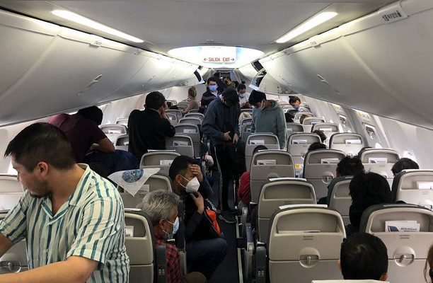 Vuelo de la FAM vuela de regreso a México con 81 personas que salieron de Ucrania