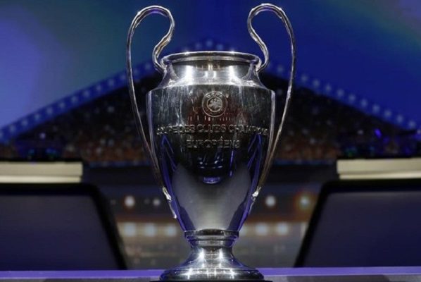 La UEFA se suma a las sanciones y también castiga a Bielorrusia