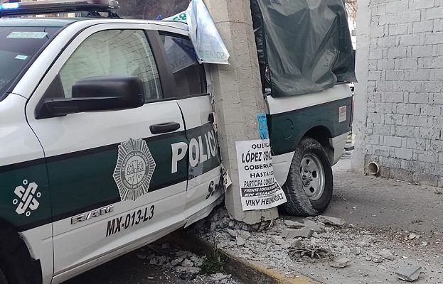 Patrulla de la CDMX es impactada por un autobús #VIDEO