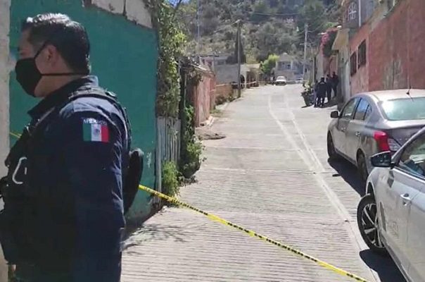 Tres muertos por arma de fuego al interior de una casa en Tulancingo