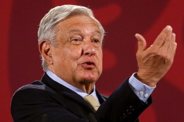 "No mandamos armas a ningún lado", asegura AMLO a legisladores ucranianos