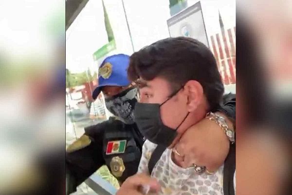 Denuncia agresión de policía a discapacitados en el Metrobús #VIDEO