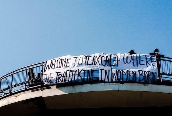 Feministas evidencian la violencia contra la mujer en el Tour Mundial de Voleibol en Tlaxcala