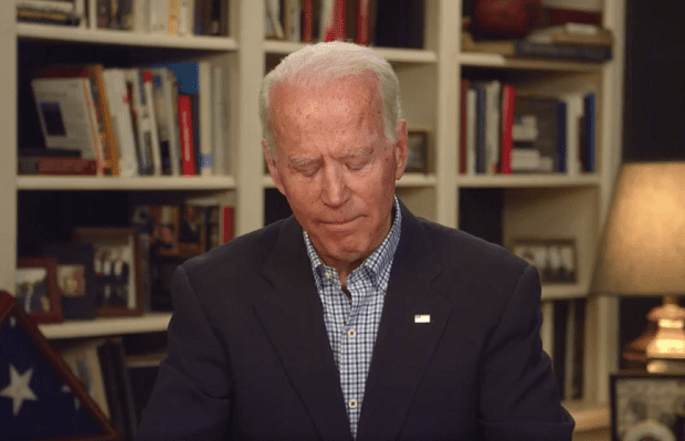 ¿La edad? Biden confunde a Kamala Harris con su esposa #VIDEO