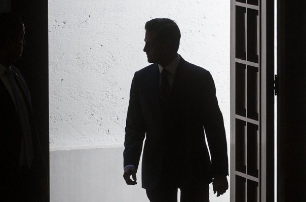 El PRI señala 93 logros en sus 93 años; entre ellos, 'el Presidente más guapo'