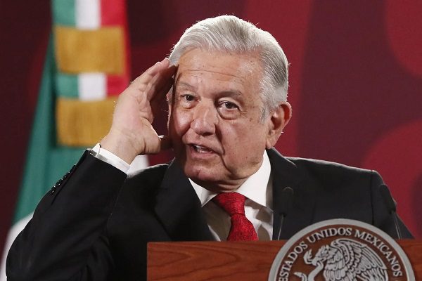 AMLO, López-Gatell y Alcocer se pronuncian a favor de las mujeres