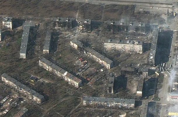 Ucrania responde ultimátum de Rusia y rechaza rendirse en Mariúpol