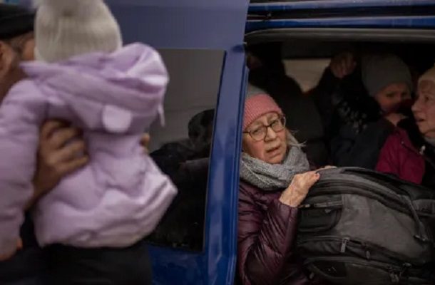Los desplazados por la invasión rusa superan los 10 millones, reporta la ONU