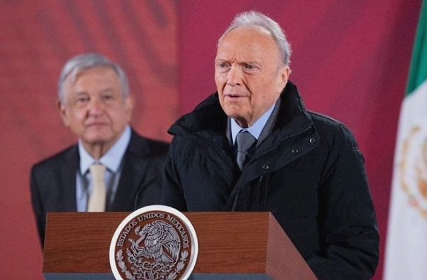 AMLO respalda a Gertz Manero y asegura sí puede mantenerse en la FGR