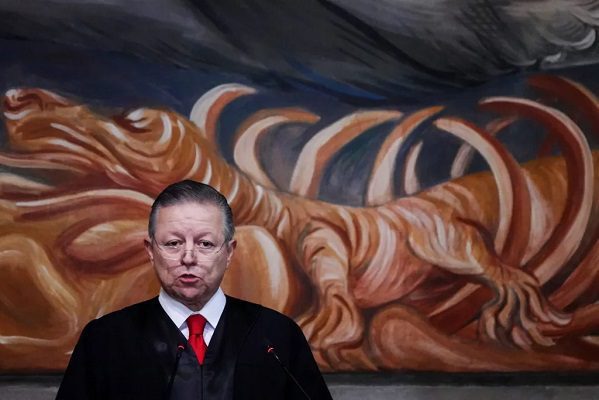 Arturo Zaldívar, ministro presidente de la SCJN, insiste en que "el patriarcado va a caer"