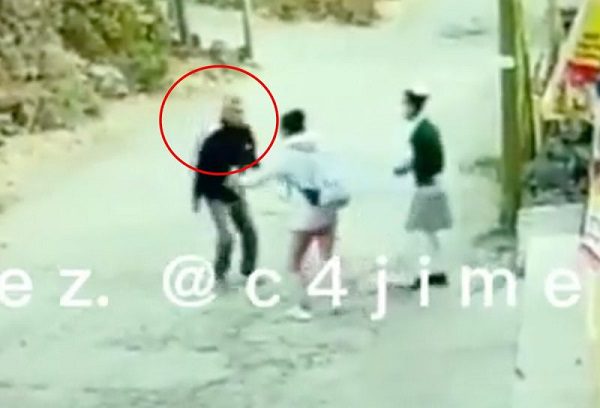 Hombre acuchilla a su cuñada en Xochimilco; lo detienen por asalto #VIDEO