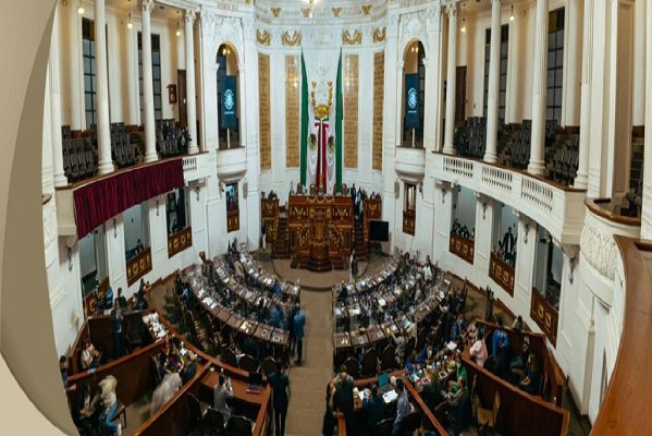 Diputados de CDMX se separan de su cargo para promover consulta de Revocación de mandato