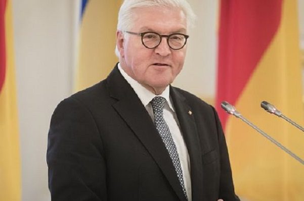 El presidente de Alemania y su esposa dan positivo a covid-19