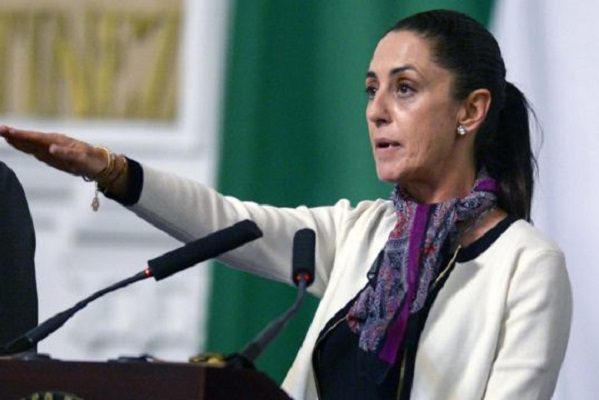 Claudia Sheinbaum pide regresar a clases presenciales de manera permanente