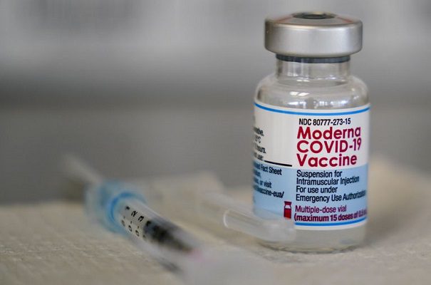 Moderna asegura que su vacuna es efectiva en menores de seis meses a seis años