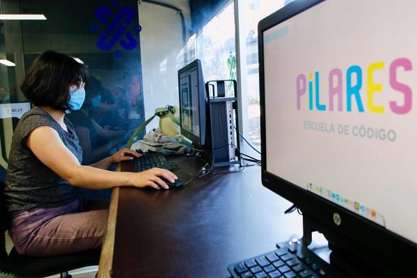 Google certificará a estudiantes de PILARES CDMX