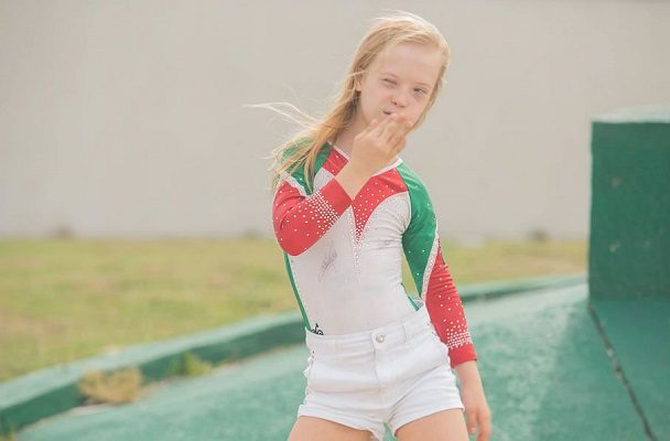 La mexicana Bibi Wetzel obtiene su pase a campeonato mundial de gimnasia