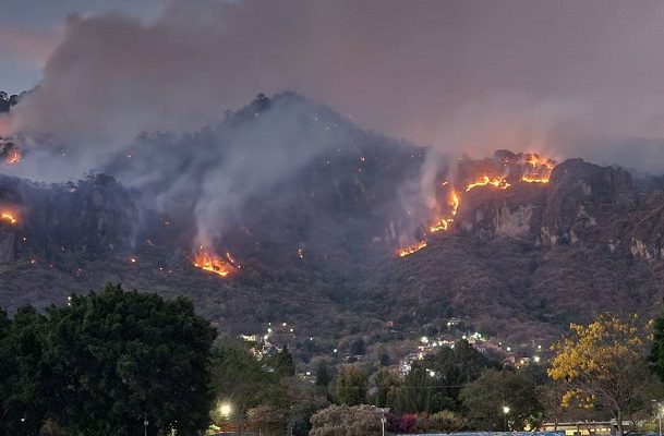 FGR atrae investigación de incendio forestal en cerro de Tepoztlán