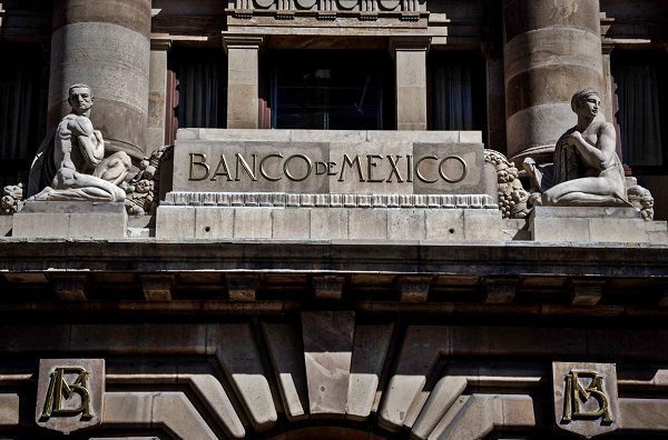 Hacienda me informó sobre el aumento de la tasa por Banxico, reconoce AMLO