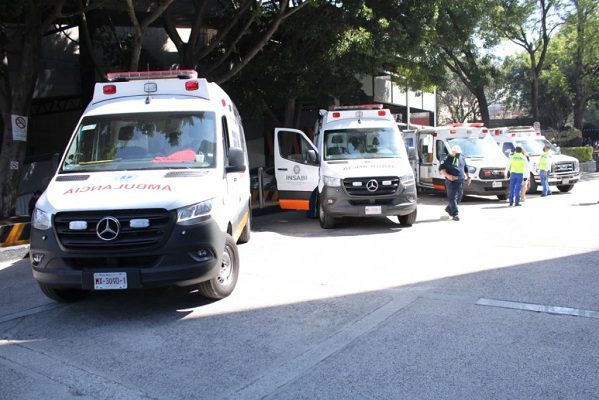 Gobierno CDMX anuncia sanciones a ambulancias que no hagan verificación