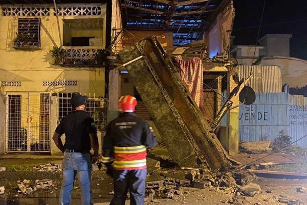 Al menos un herido y daños materiales tras sismo de magnitud 6.0 en Ecuador