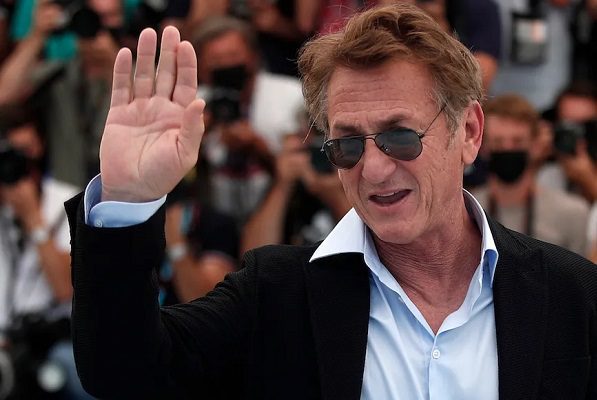 Sean Penn llama a boicotear los Oscar si el presidente Zelensky no participa