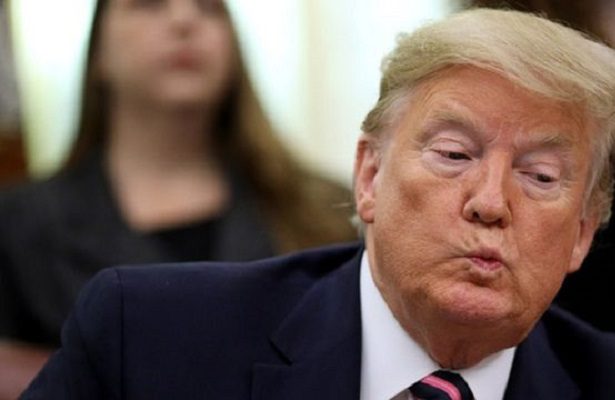 Juez de EU considera que Trump "probablemente" cometió un delito grave